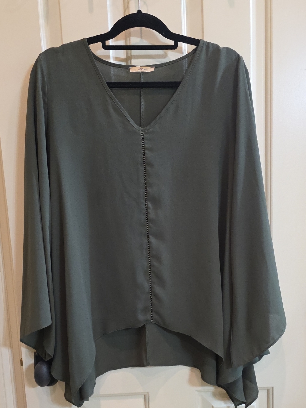Soprano Olive Green V-Neck Flowing Tunic